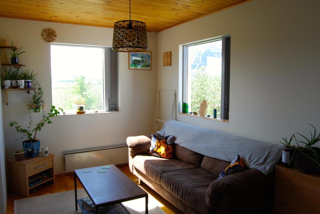 L&L BnB - Stay'in Árbakki Arskogssandur Esterno foto